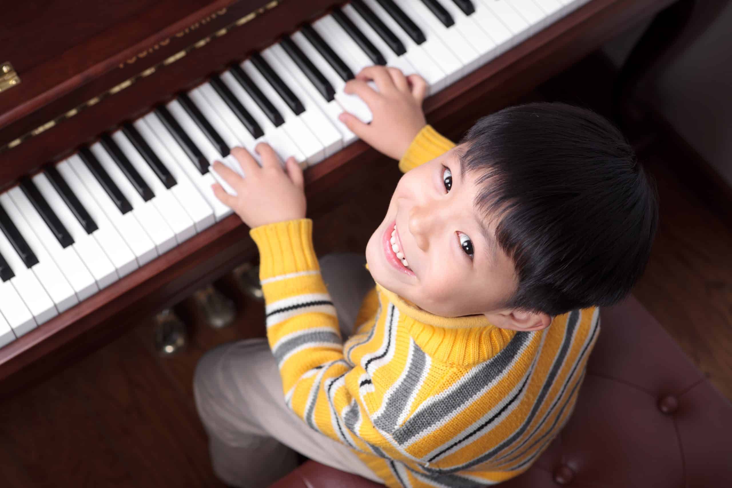 Piano Lessons in Sharon
